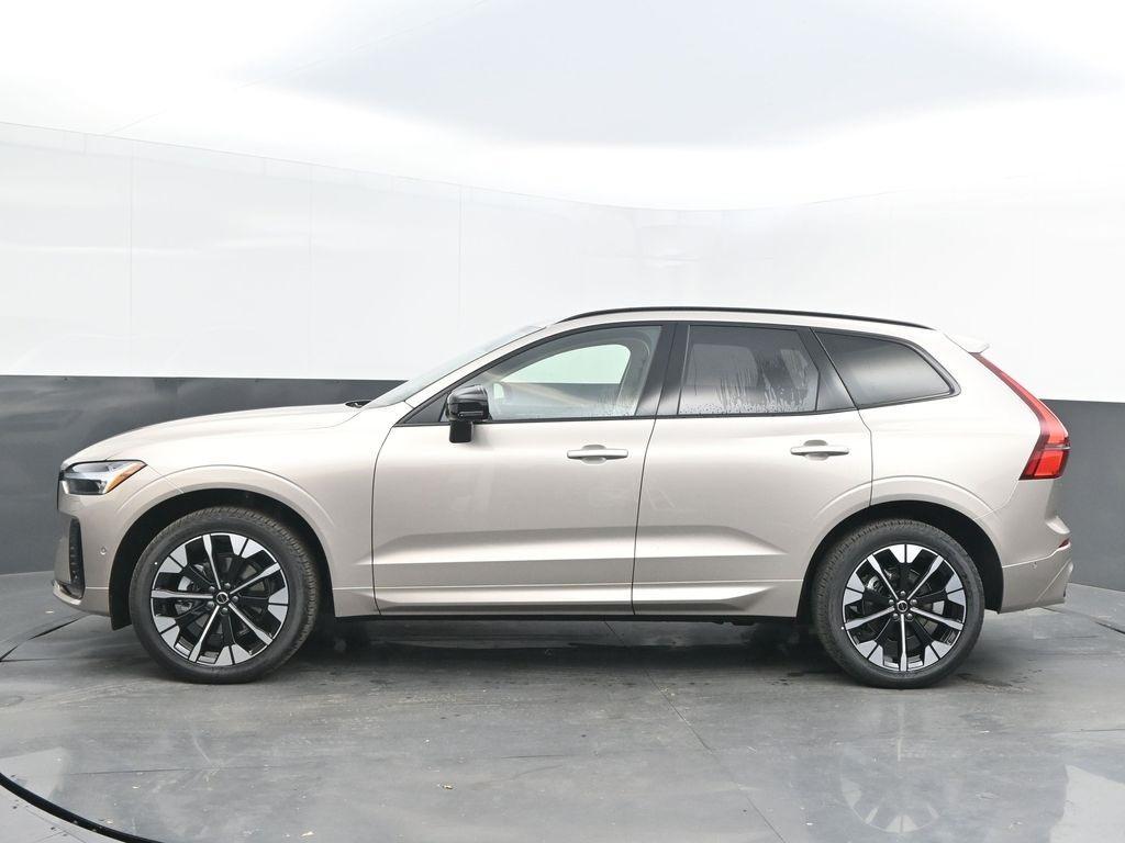 new 2026 Volvo XC60 car, priced at $63,135