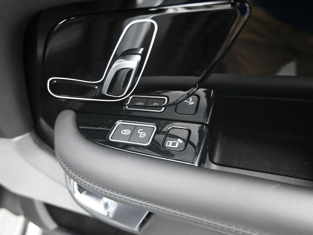 used 2019 Land Rover Range Rover car, priced at $33,998