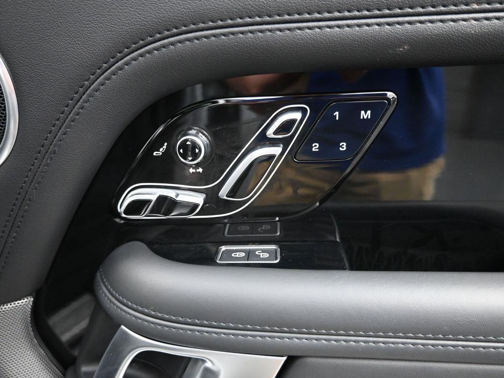 used 2019 Land Rover Range Rover car, priced at $33,998