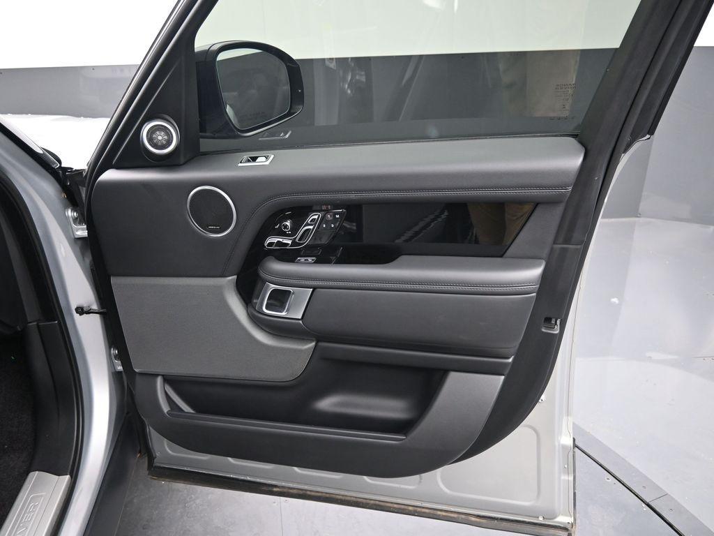 used 2019 Land Rover Range Rover car, priced at $33,998