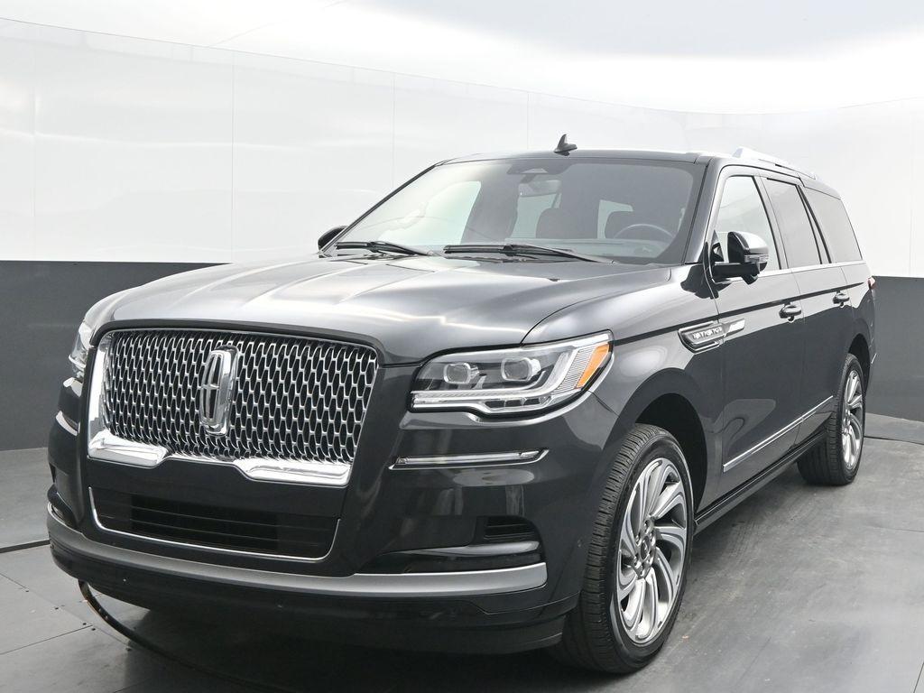 used 2022 Lincoln Navigator car, priced at $50,998