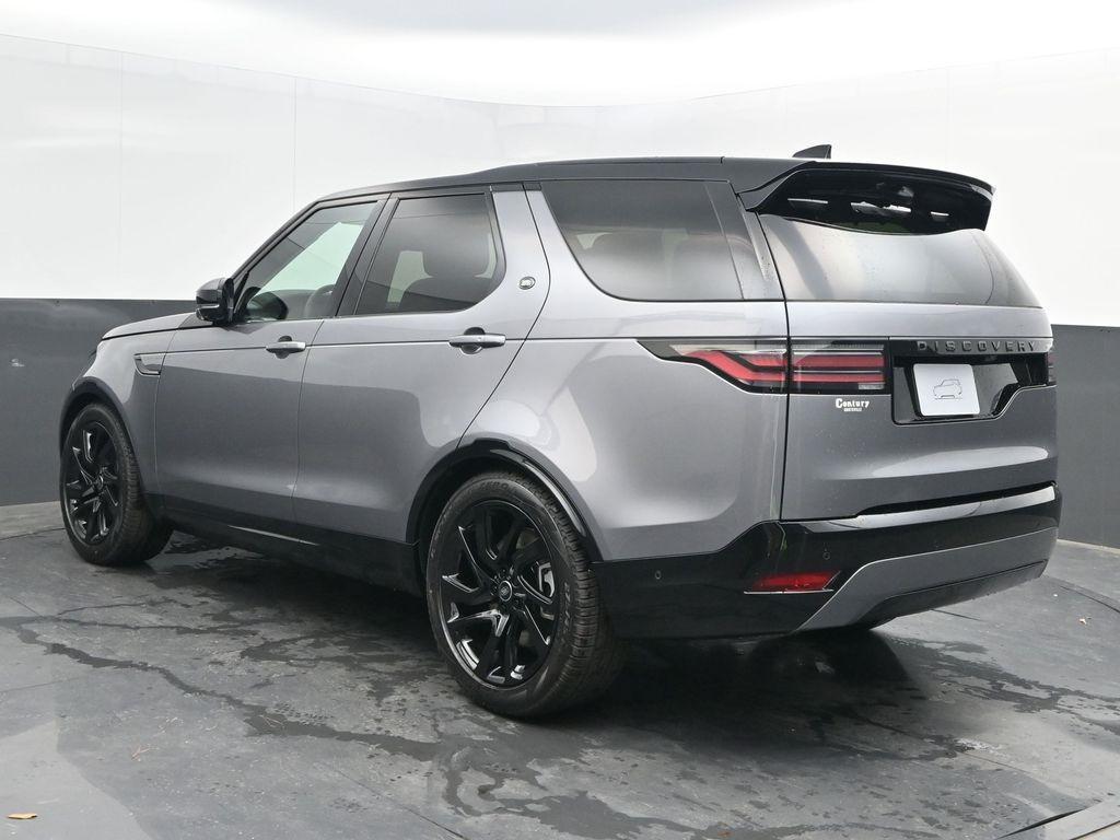 new 2025 Land Rover Discovery car, priced at $78,663