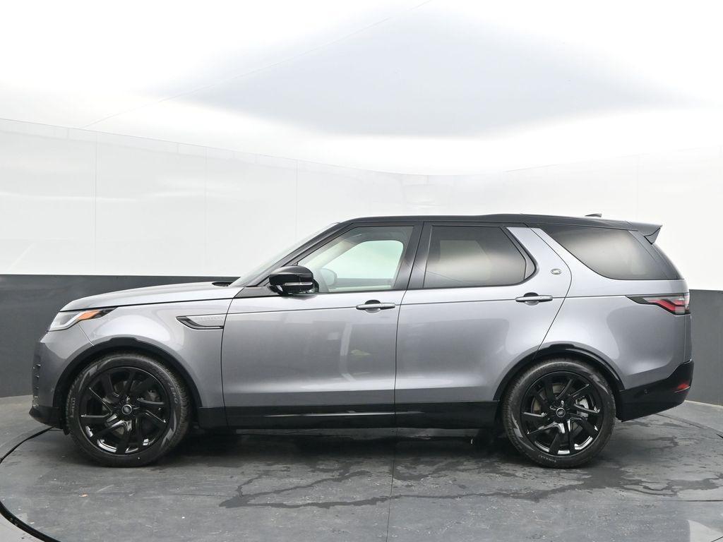 new 2025 Land Rover Discovery car, priced at $78,663
