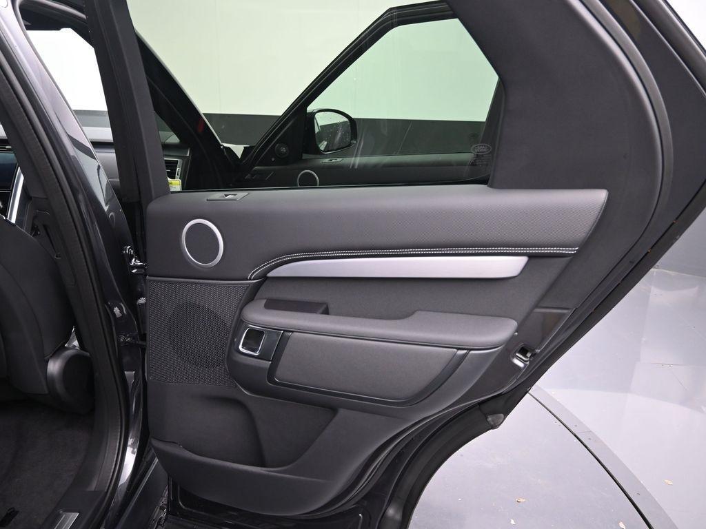 new 2025 Land Rover Discovery car, priced at $83,178