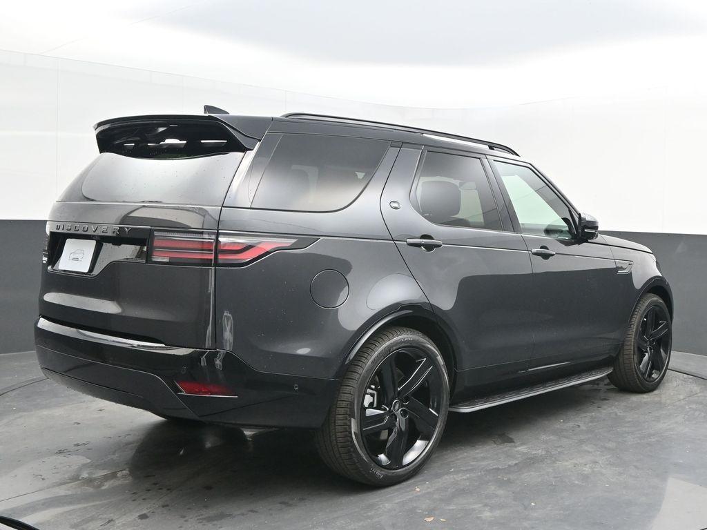 new 2025 Land Rover Discovery car, priced at $83,178