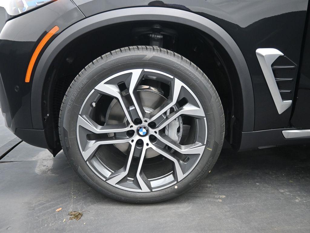 new 2026 BMW X5 car, priced at $78,275