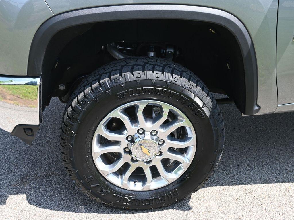 used 2024 Chevrolet Silverado 2500 car, priced at $64,998