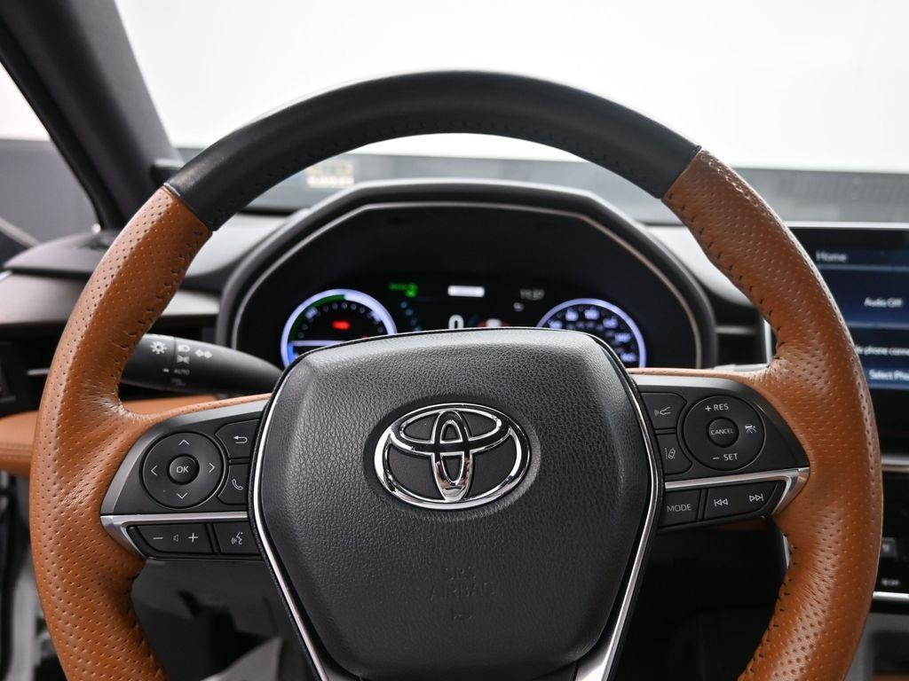 used 2020 Toyota Avalon Hybrid car, priced at $26,499
