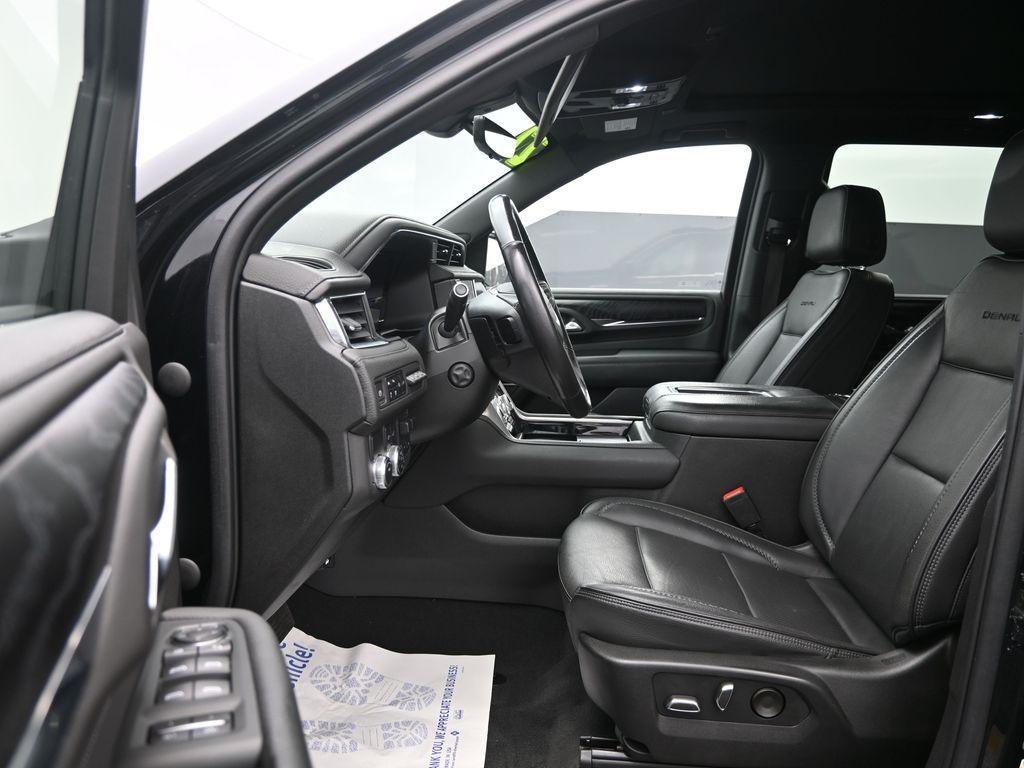 used 2022 GMC Yukon car, priced at $52,599