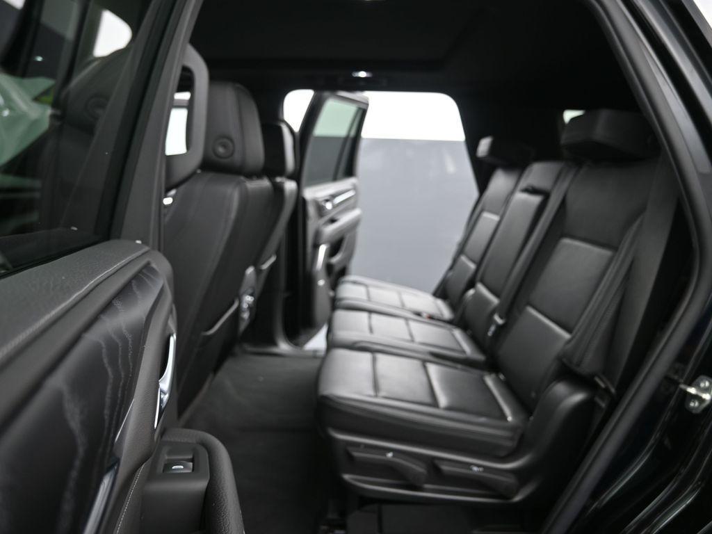 used 2022 GMC Yukon car, priced at $52,599