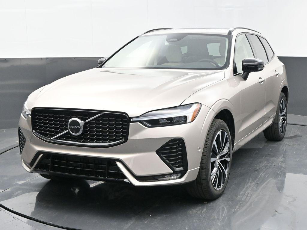 new 2025 Volvo XC60 car, priced at $54,585