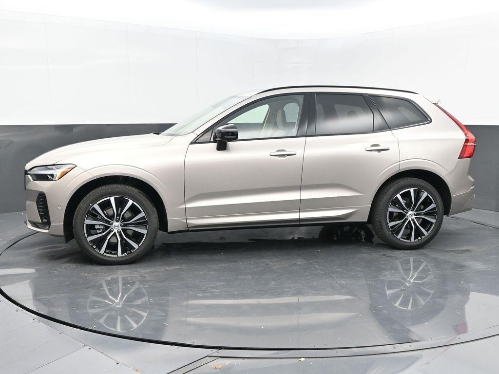 new 2025 Volvo XC60 car, priced at $54,585