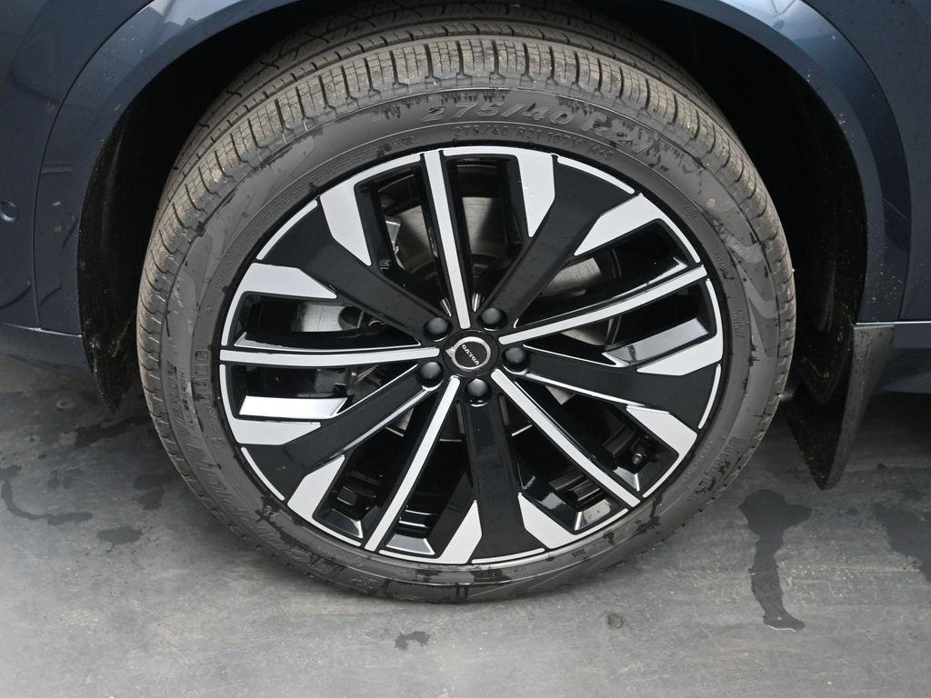 new 2026 Volvo XC90 car, priced at $82,660