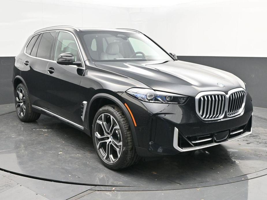 new 2025 BMW X5 car, priced at $73,275