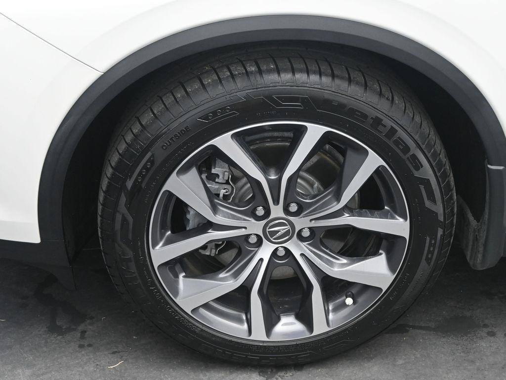 used 2022 Acura MDX car, priced at $35,998
