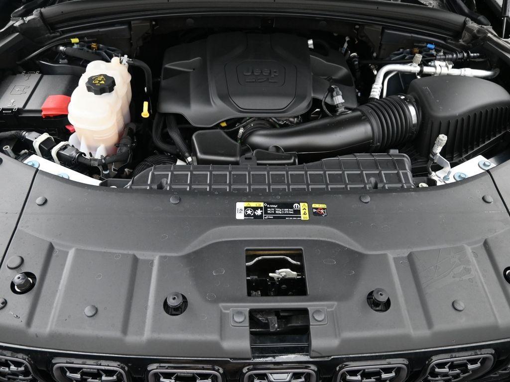 used 2024 Jeep Grand Cherokee L car, priced at $59,998