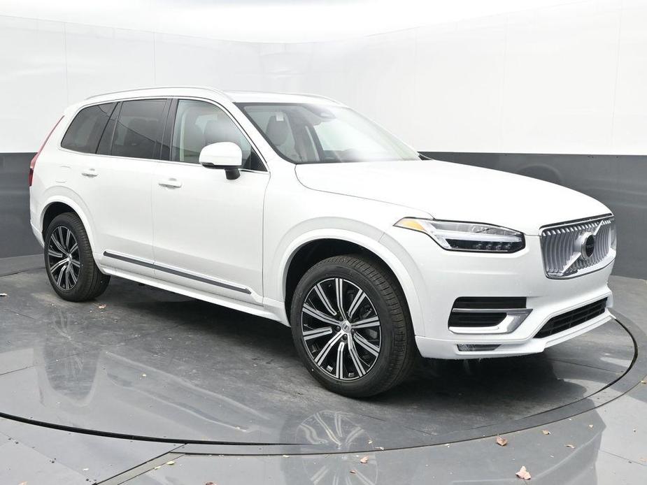 new 2025 Volvo XC90 car, priced at $63,595