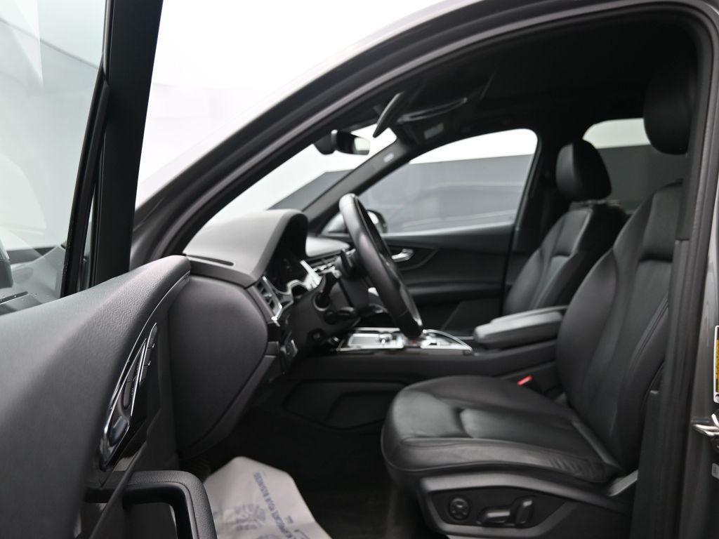 used 2017 Audi Q7 car, priced at $17,599