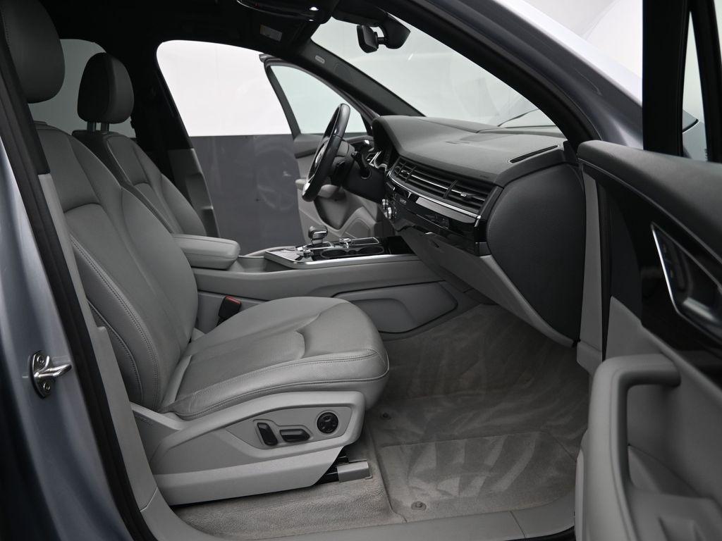used 2019 Audi Q7 car, priced at $26,597