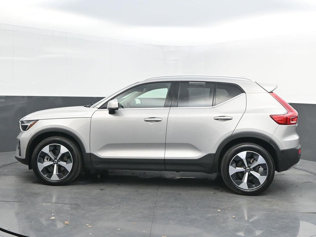used 2025 Volvo XC40 car, priced at $37,998