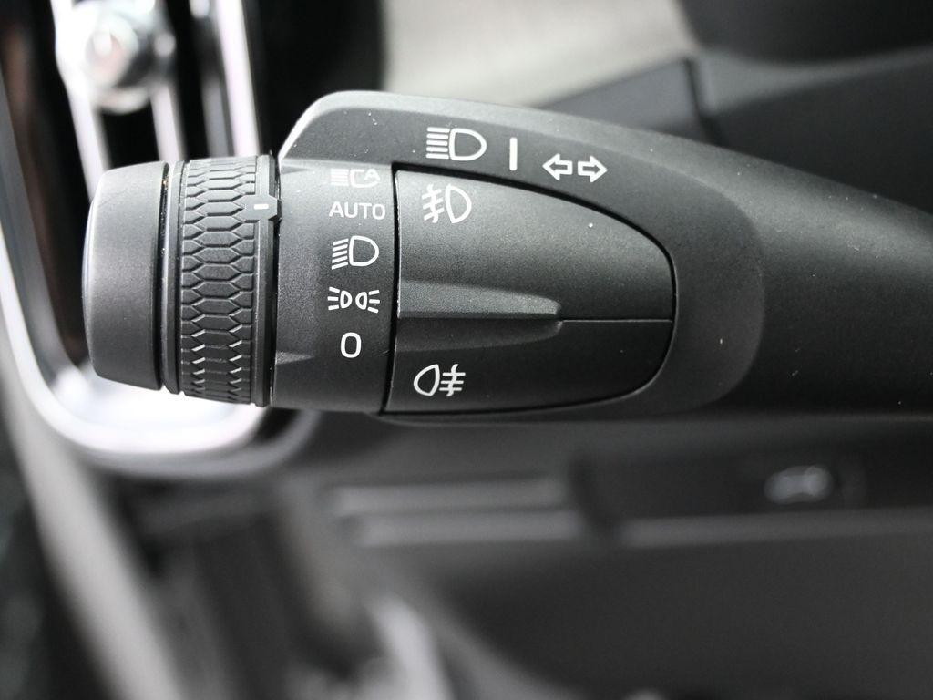 used 2025 Volvo XC40 car, priced at $37,998