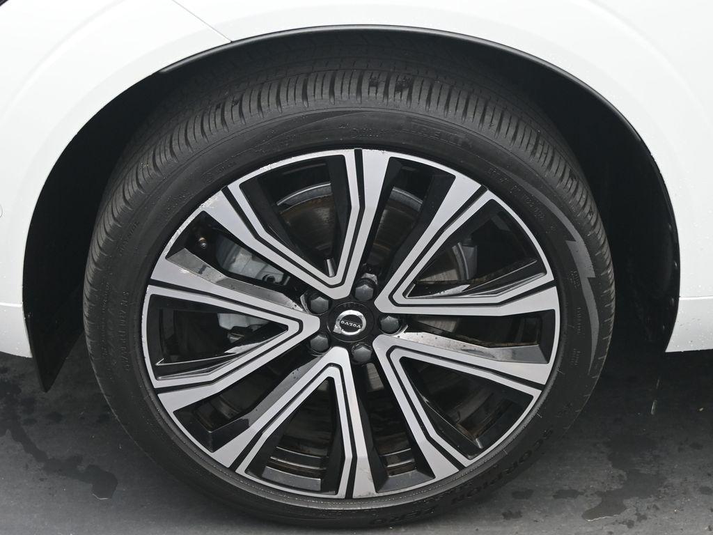 used 2023 Volvo XC60 car, priced at $39,498