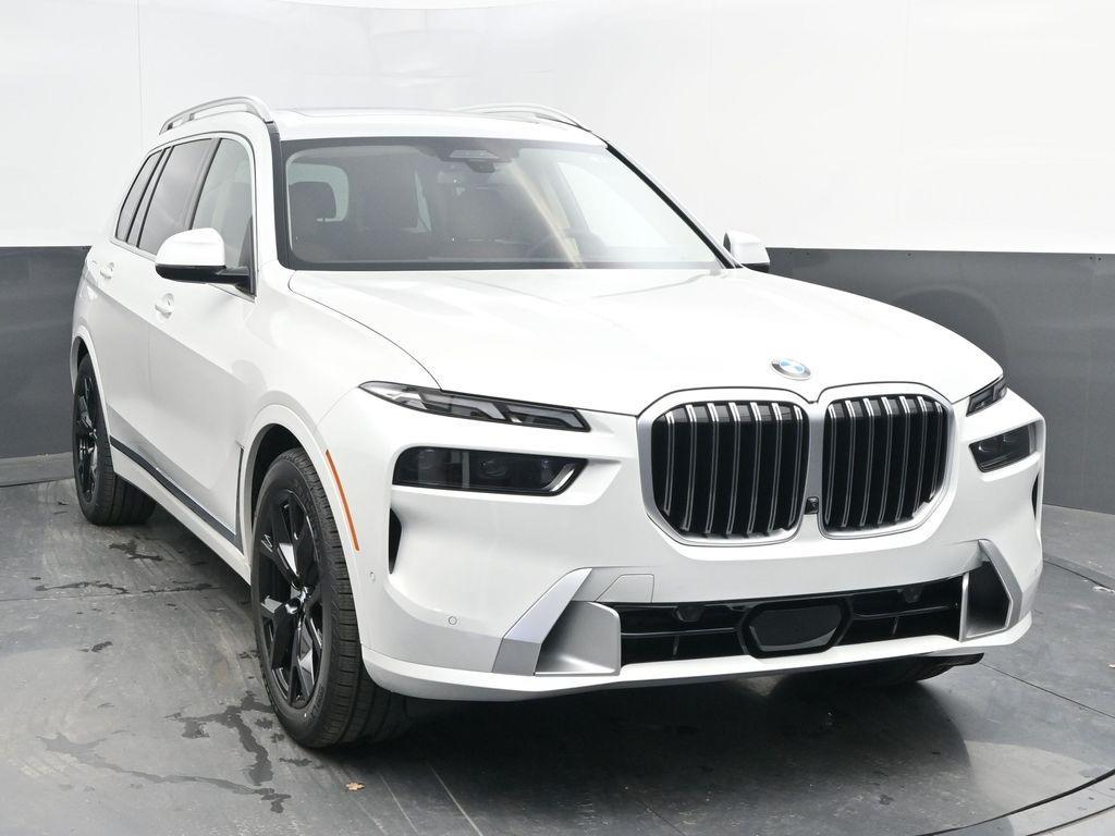 new 2025 BMW X7 car, priced at $95,860