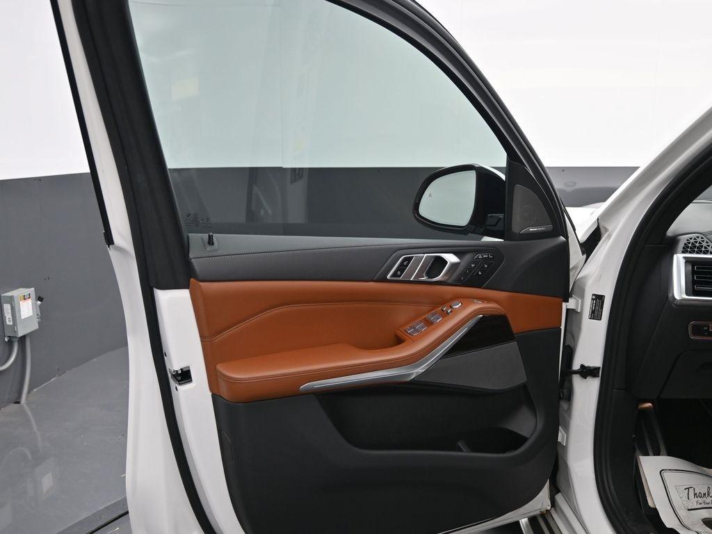 used 2023 BMW X7 car, priced at $68,998