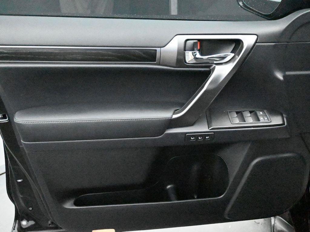 used 2023 Lexus GX 460 car, priced at $55,998