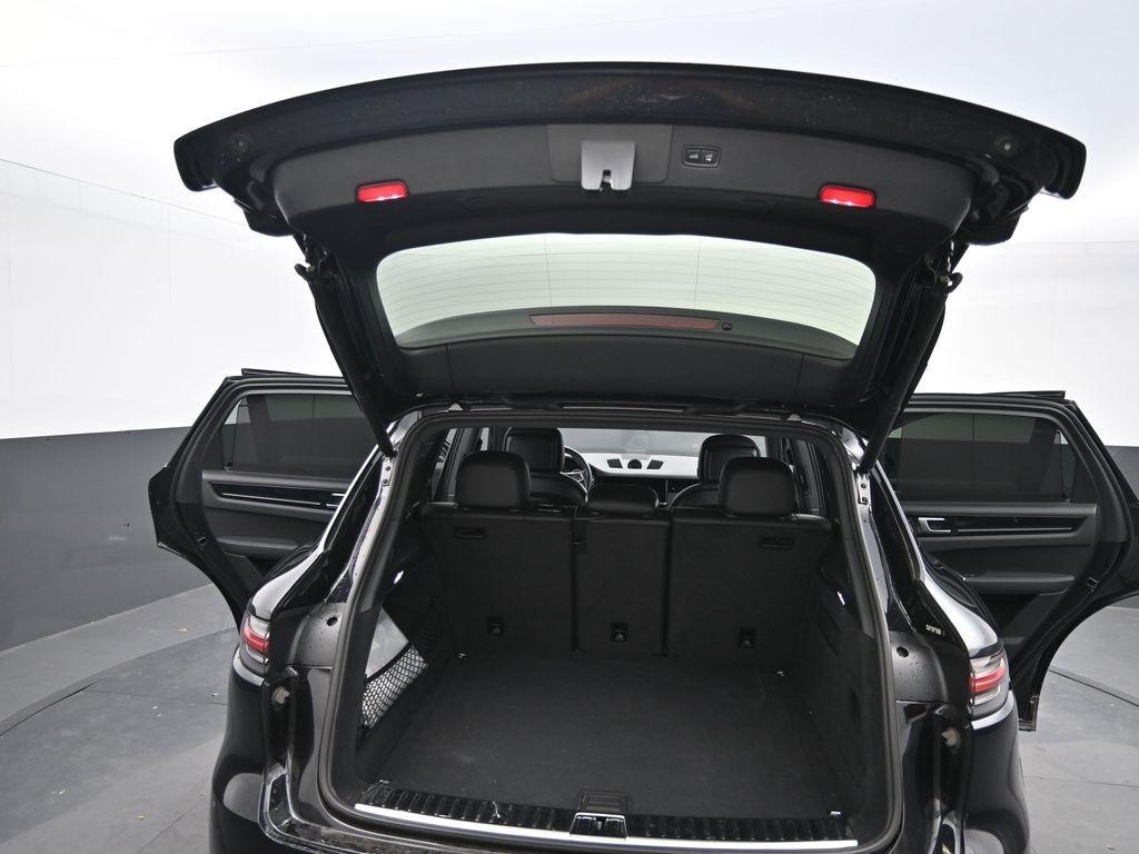 used 2022 Porsche Cayenne car, priced at $66,998