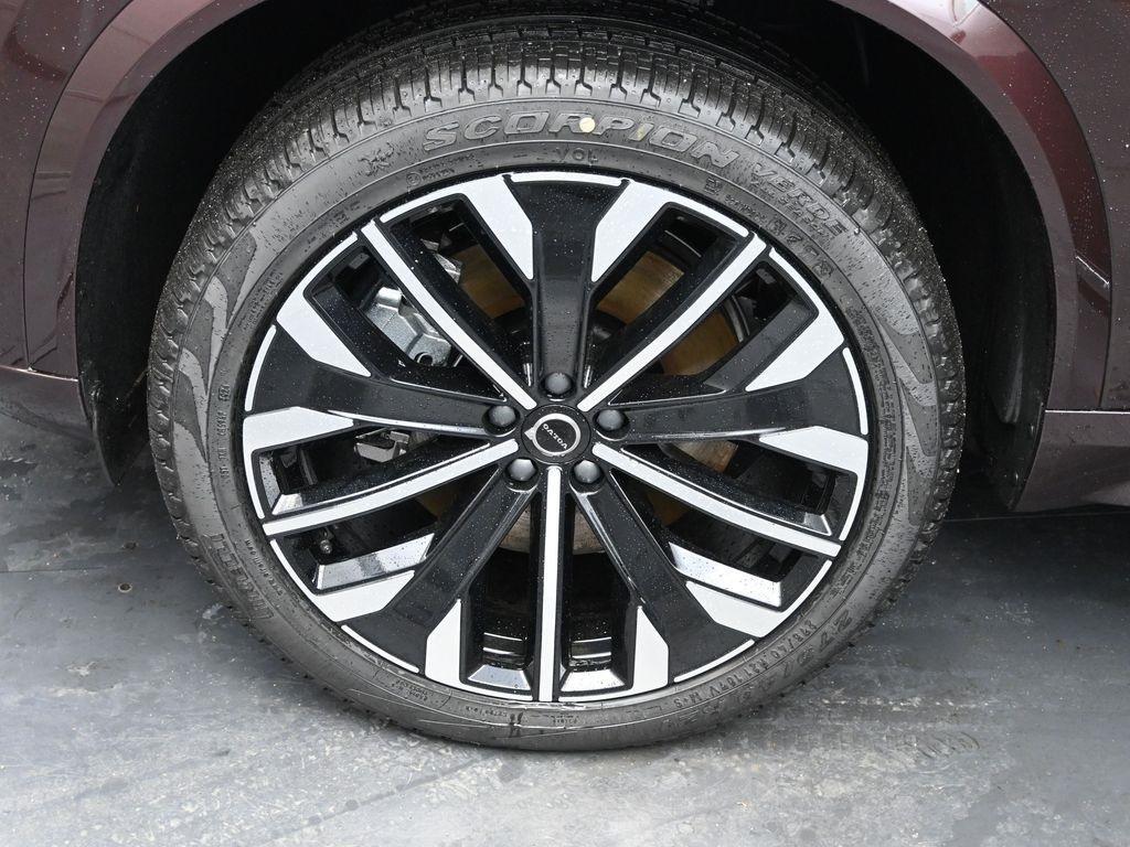 new 2025 Volvo XC90 Plug-In Hybrid car, priced at $71,293