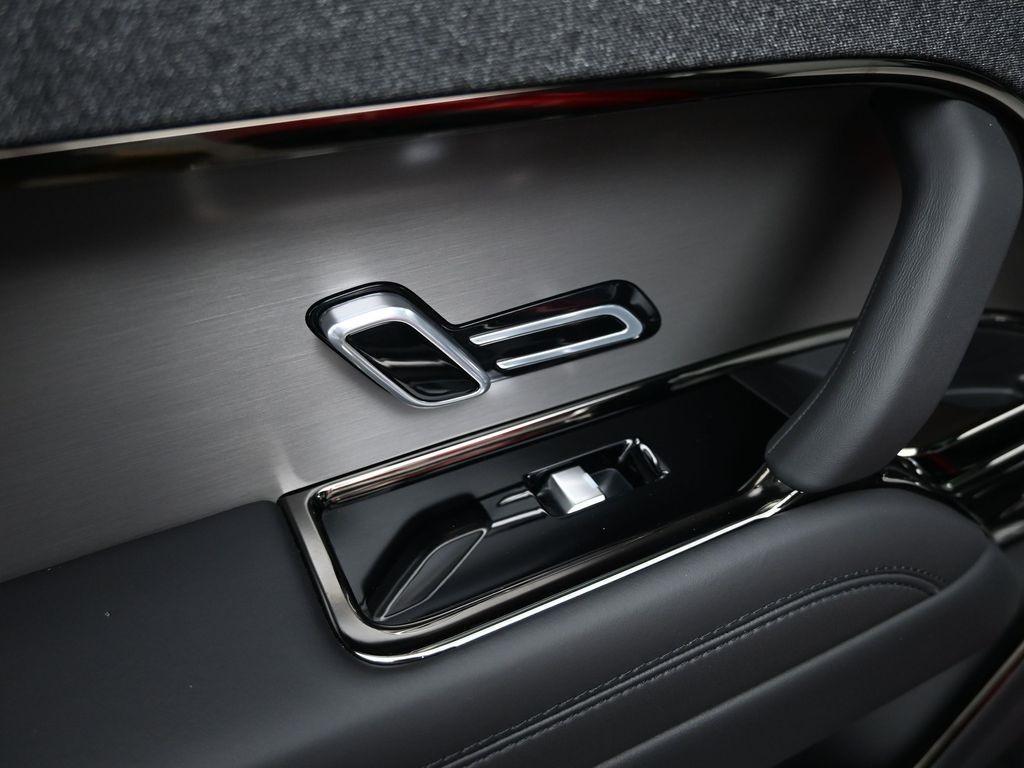 new 2025 Land Rover Range Rover Sport car, priced at $100,950