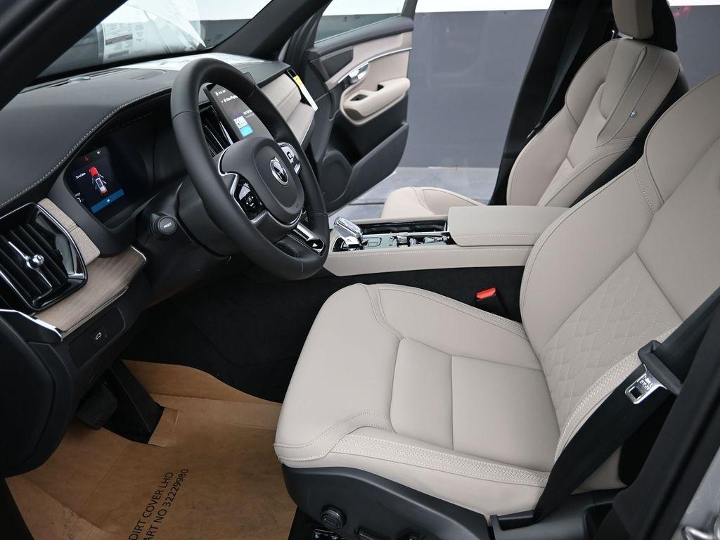 new 2025 Volvo XC90 car, priced at $65,555