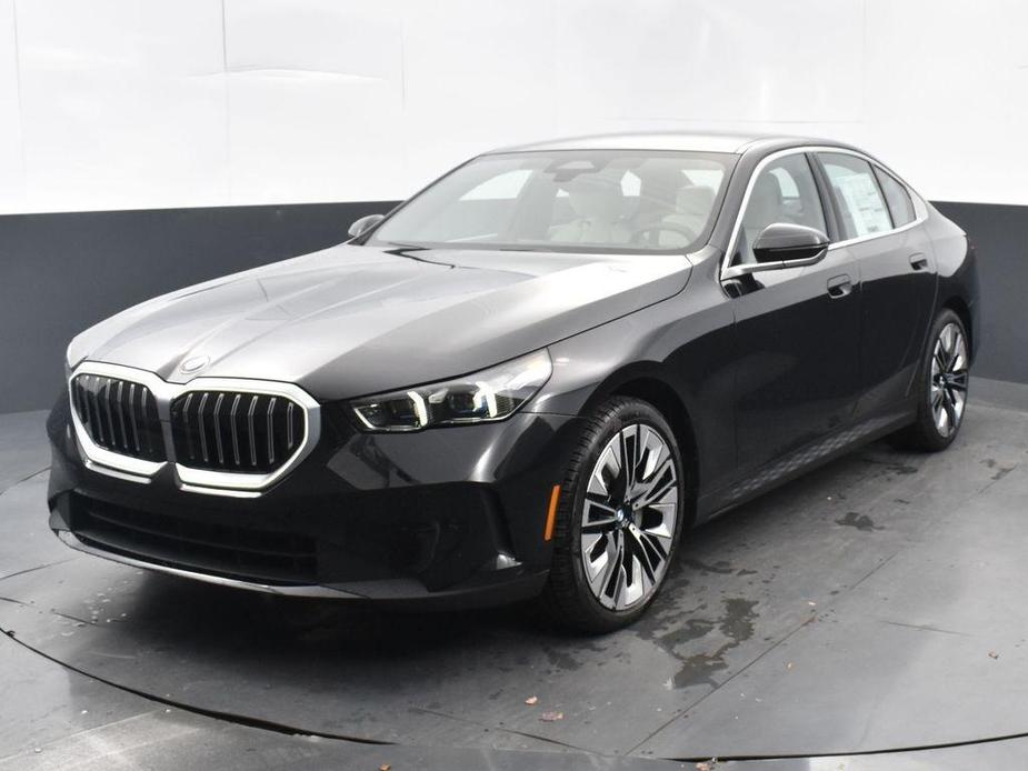 new 2024 BMW 530 car, priced at $54,595