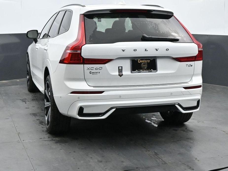 new 2025 Volvo XC60 Plug-In Hybrid car, priced at $73,080