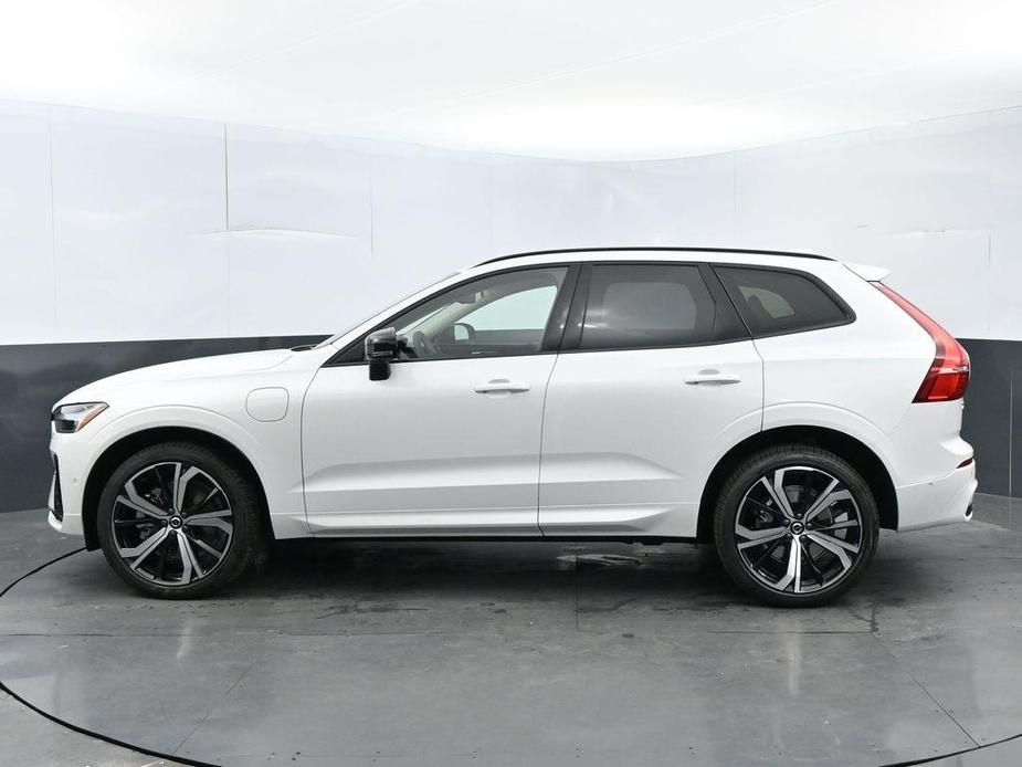 new 2025 Volvo XC60 Plug-In Hybrid car, priced at $73,080