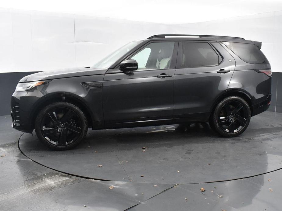 used 2024 Land Rover Discovery car, priced at $69,998