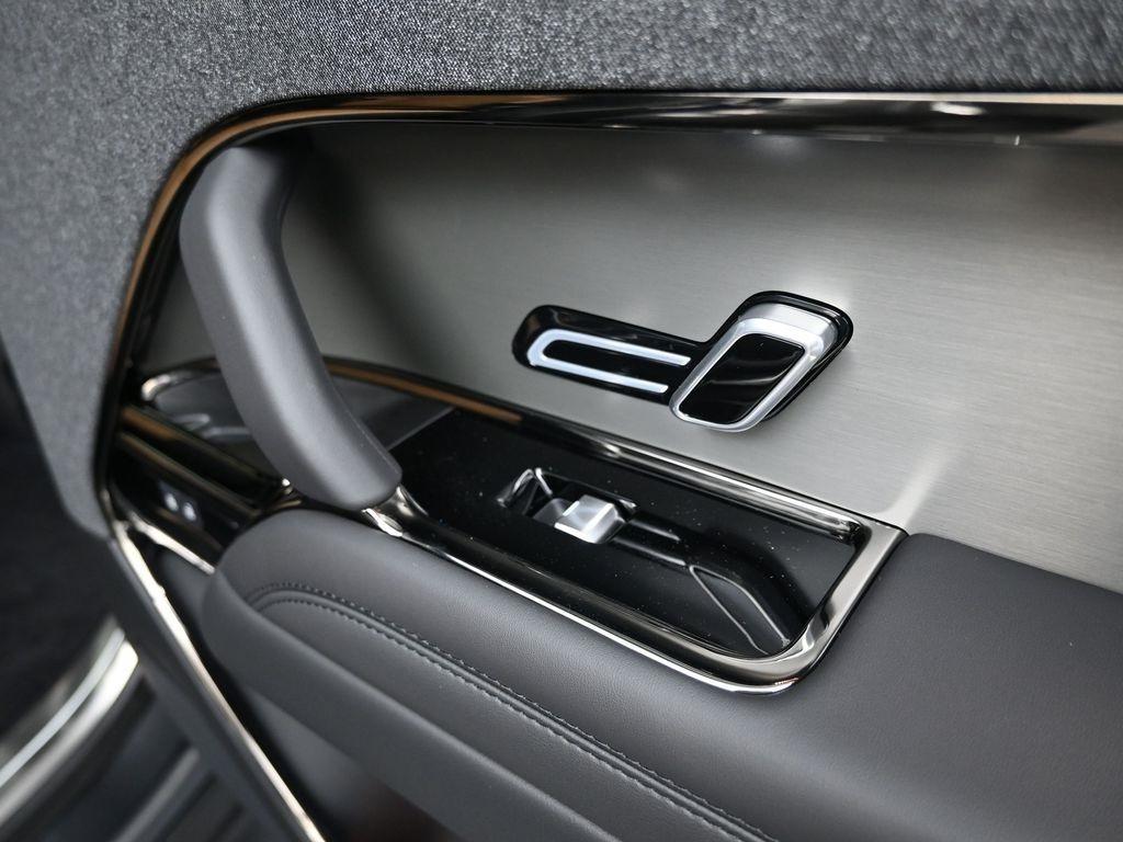 new 2025 Land Rover Range Rover Sport car, priced at $106,185