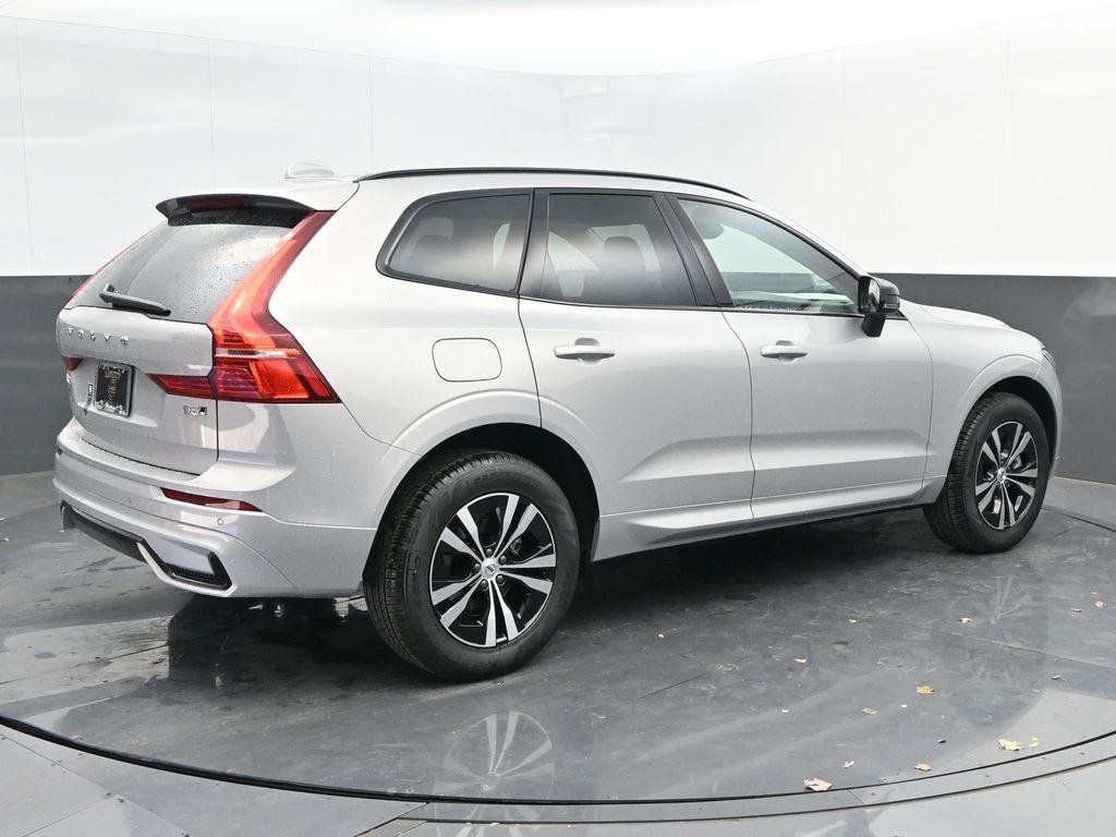 new 2025 Volvo XC60 car, priced at $48,345