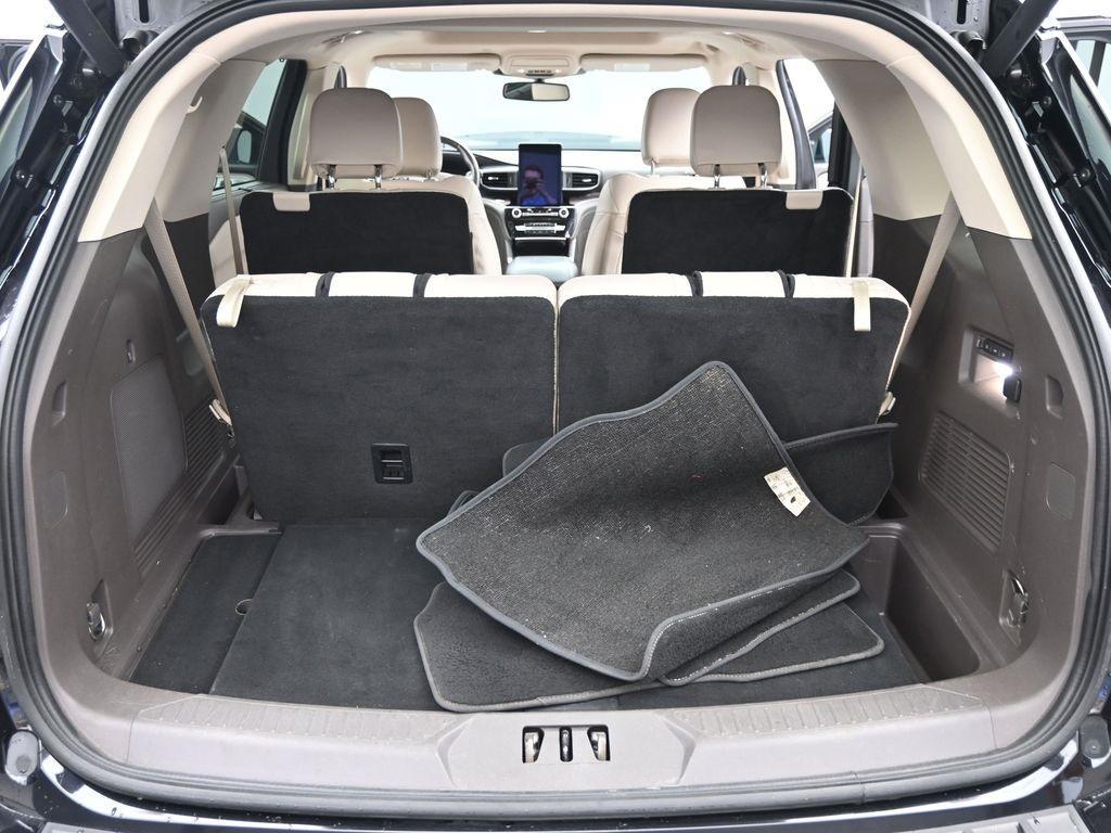 used 2023 Ford Explorer car, priced at $37,998