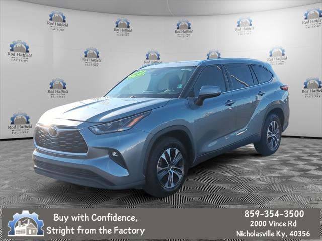 used 2021 Toyota Highlander car, priced at $29,683