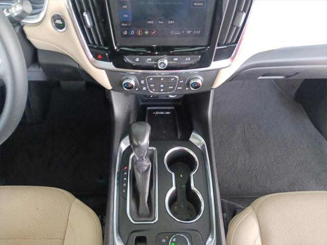 used 2022 Chevrolet Traverse car, priced at $28,253