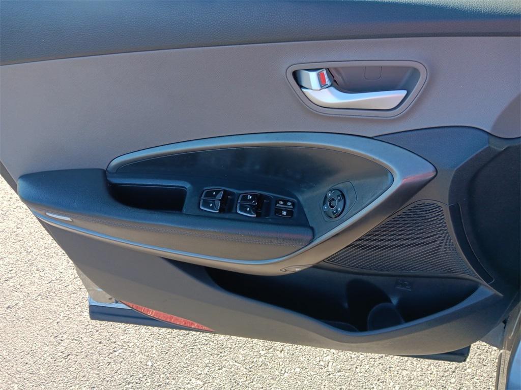 used 2013 Hyundai Santa Fe car, priced at $9,535