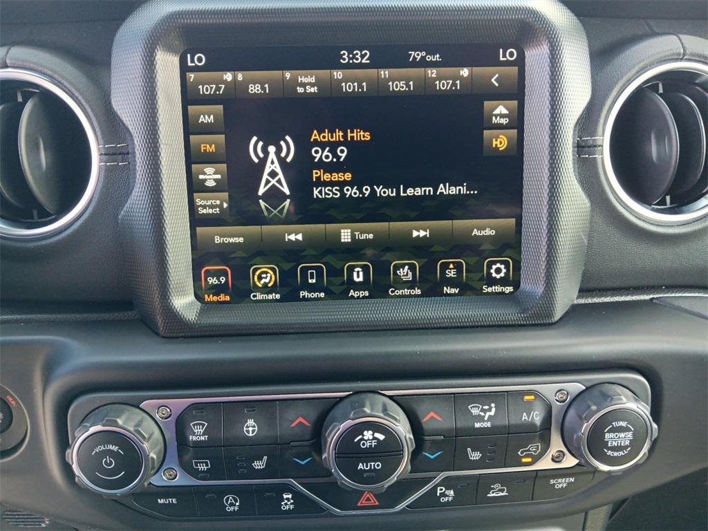 used 2021 Jeep Wrangler Unlimited car, priced at $32,654