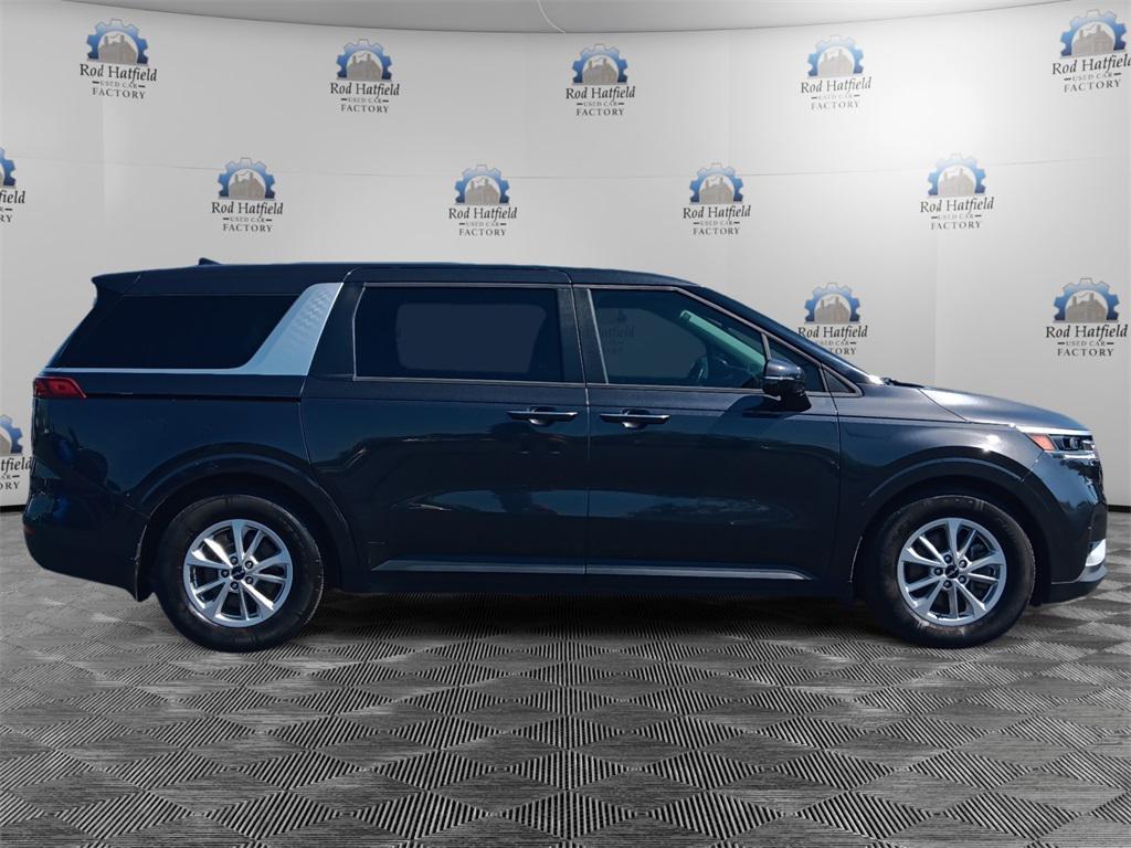 used 2023 Kia Carnival car, priced at $27,664