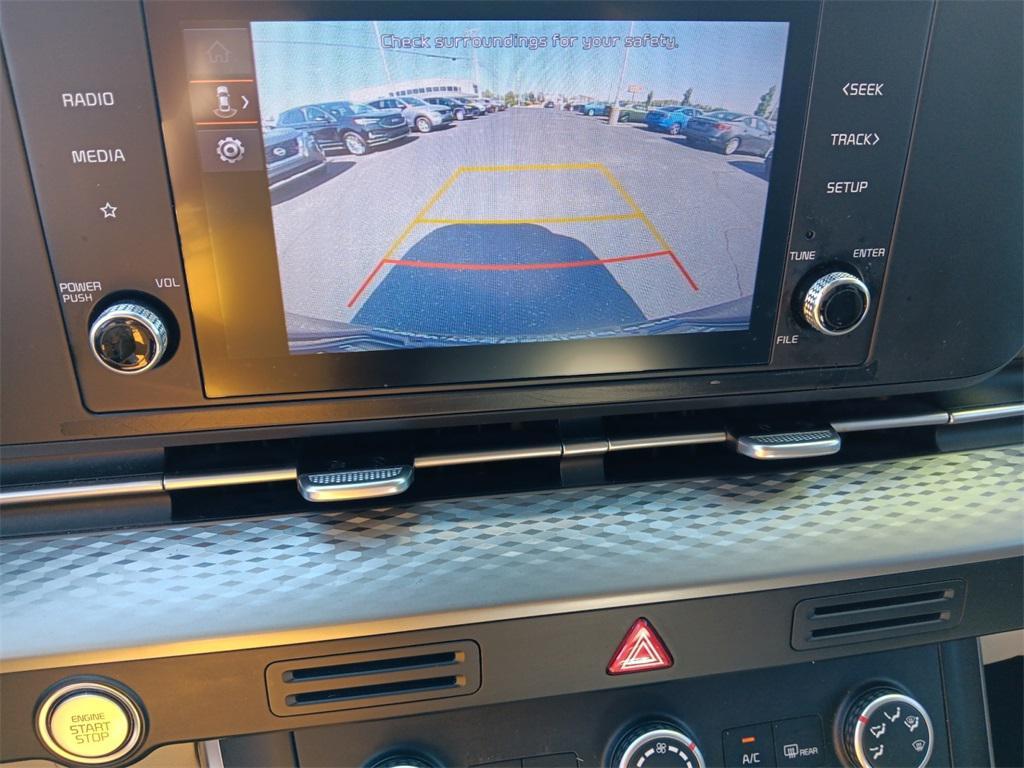 used 2023 Kia Carnival car, priced at $27,664