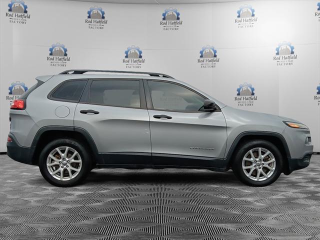 used 2015 Jeep Cherokee car, priced at $7,978