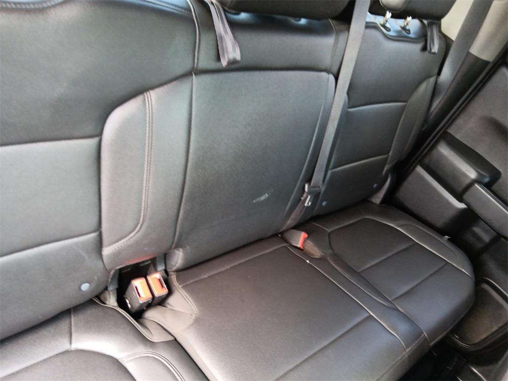 used 2020 Chevrolet Silverado 1500 car, priced at $27,184