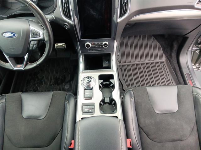 used 2022 Ford Edge car, priced at $26,903
