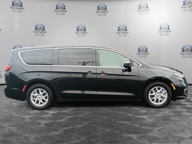 used 2023 Chrysler Pacifica car, priced at $24,952